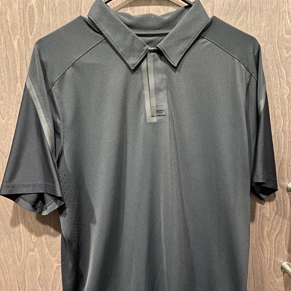 Oakley Medium Men’s Polo - Picture 1 of 3